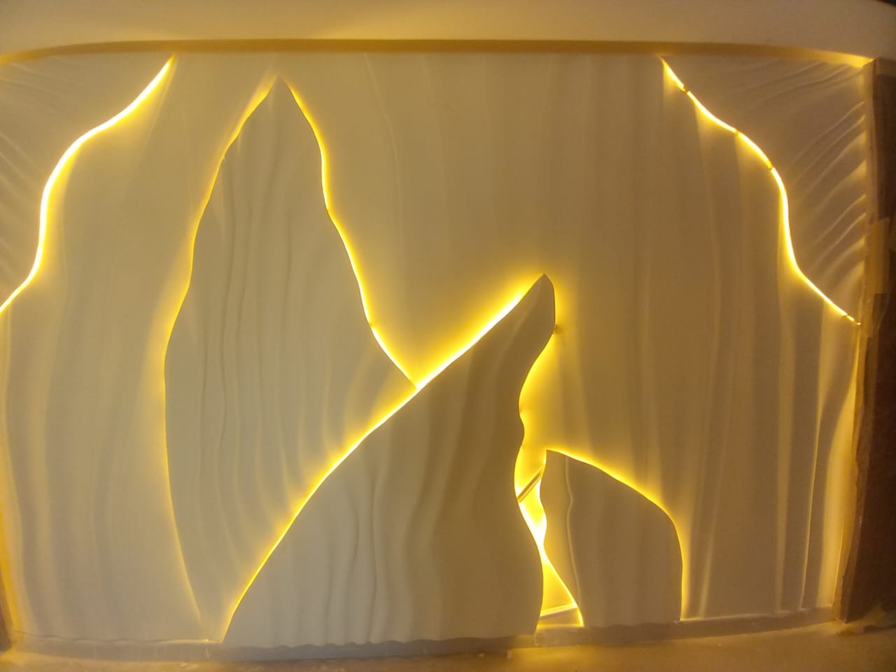 التشطيبات الداخلية